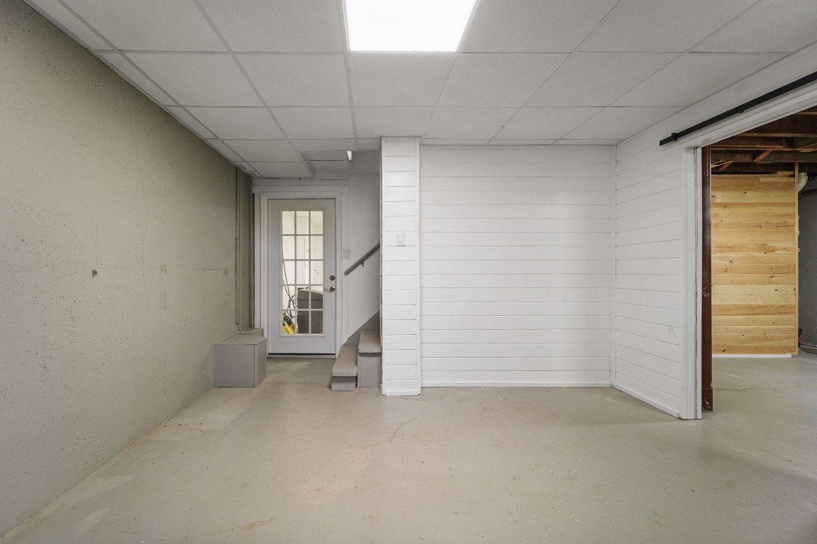 1009 Knoll Drive, Endwell, New York image 28