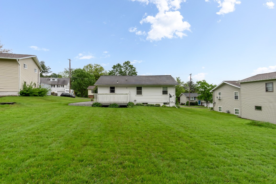 1131 Arnold Drive, Endicott, New York image 25