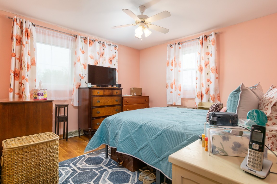1131 Arnold Drive, Endicott, New York image 12