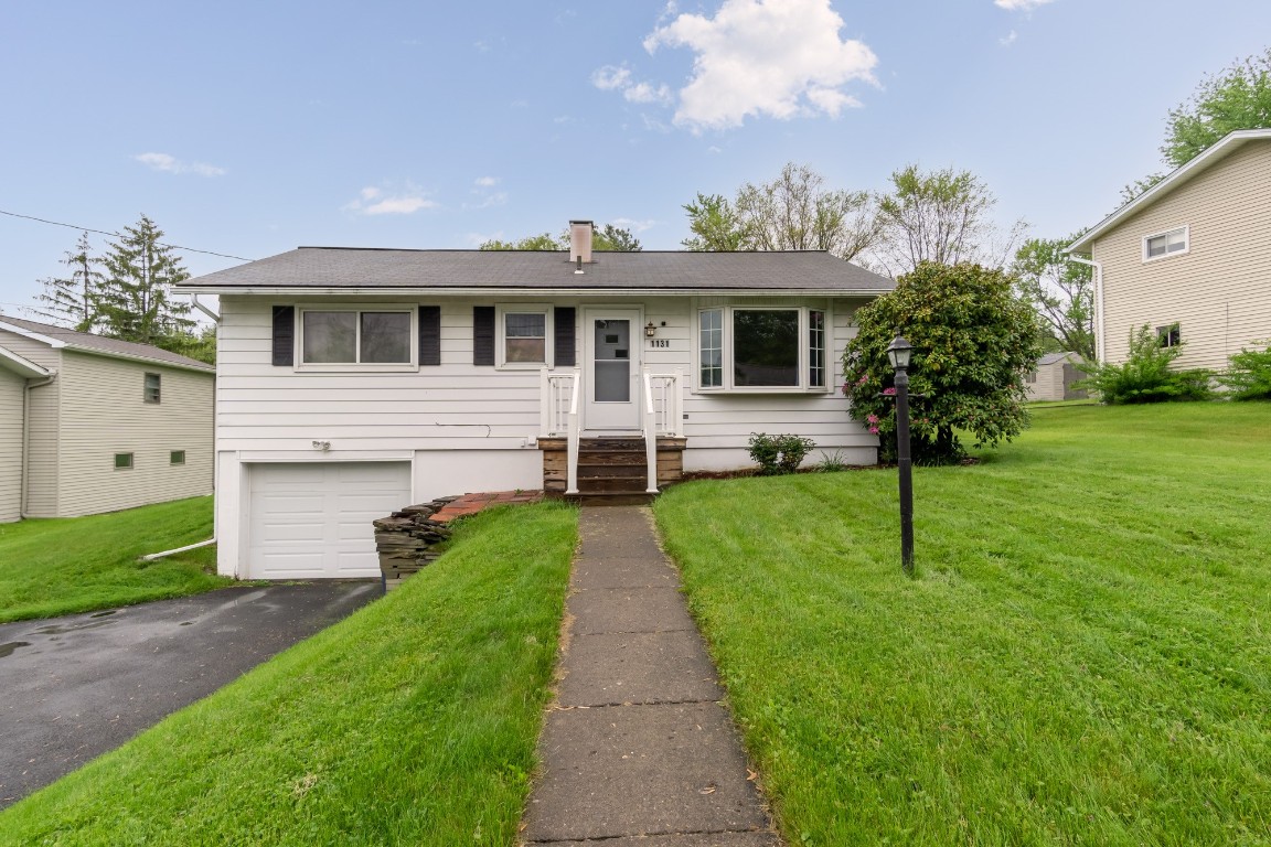 1131 Arnold Drive, Endicott, New York image 23