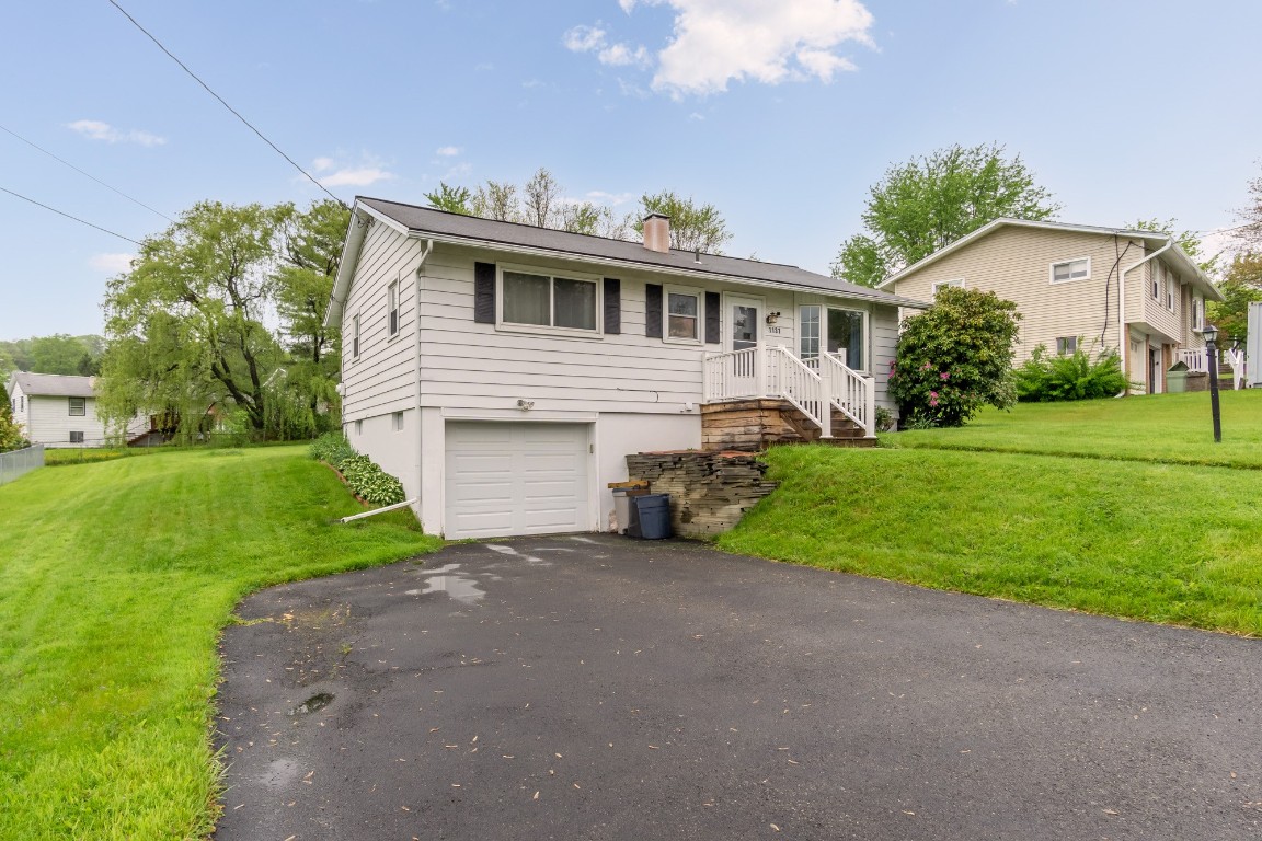 1131 Arnold Drive, Endicott, New York image 22
