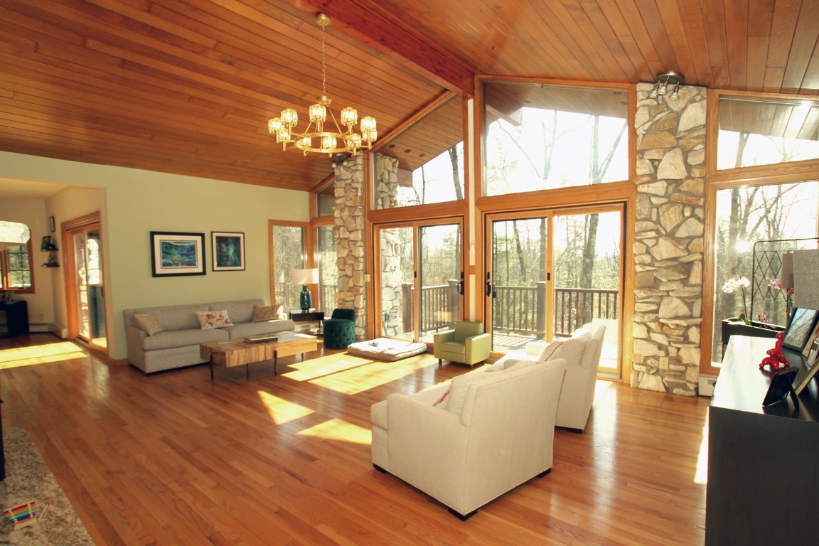 103 Noyes Road, Vestal, New York image 5