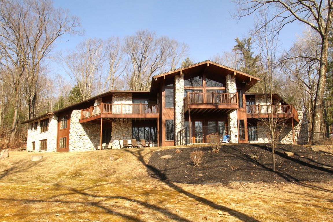 103 Noyes Road, Vestal, New York image 2