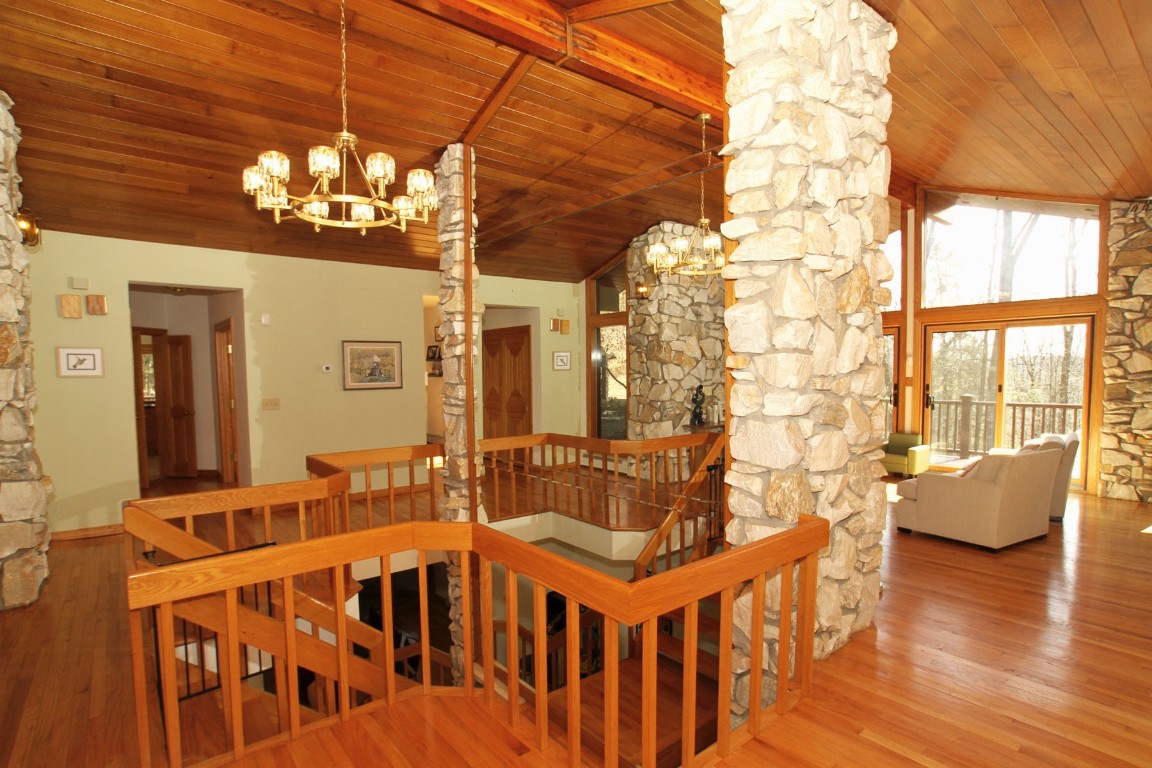 103 Noyes Road, Vestal, New York image 7