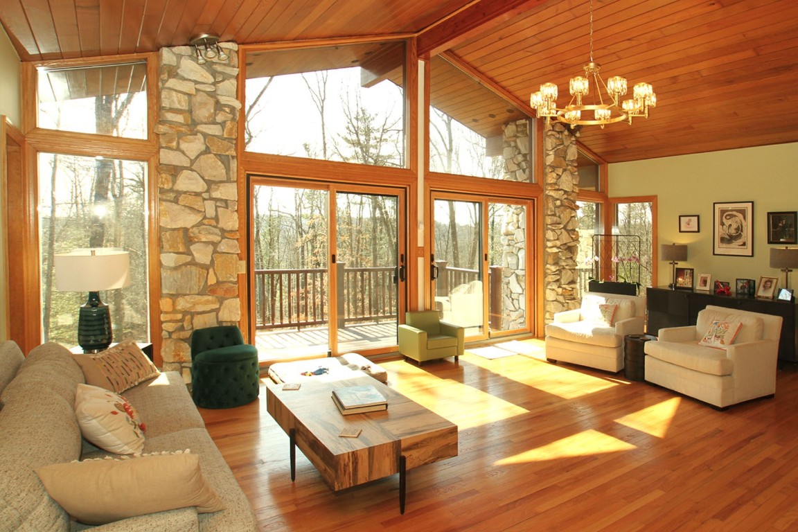 103 Noyes Road, Vestal, New York image 3