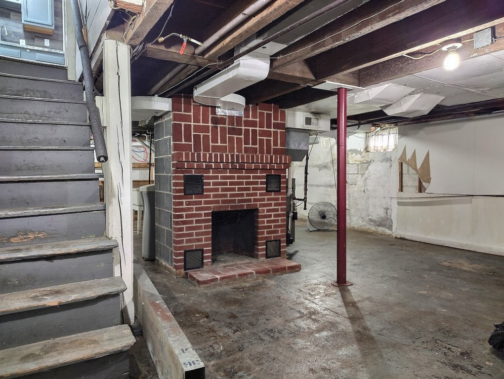 223 Madison Avenue, Endicott, New York image 13