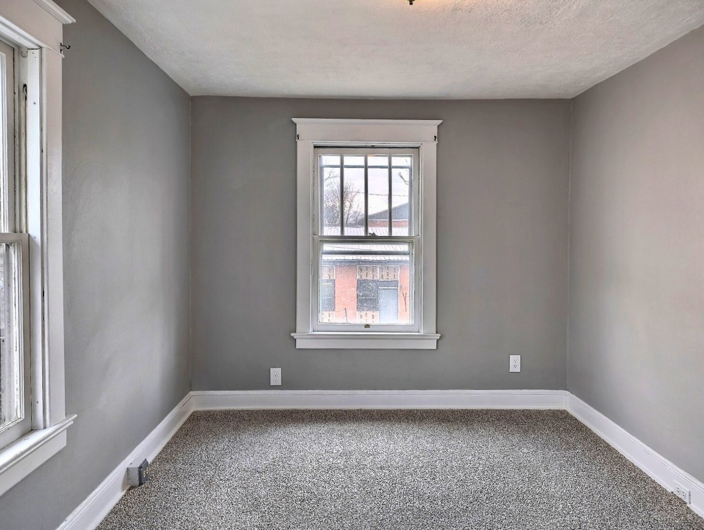 223 Madison Avenue, Endicott, New York image 12