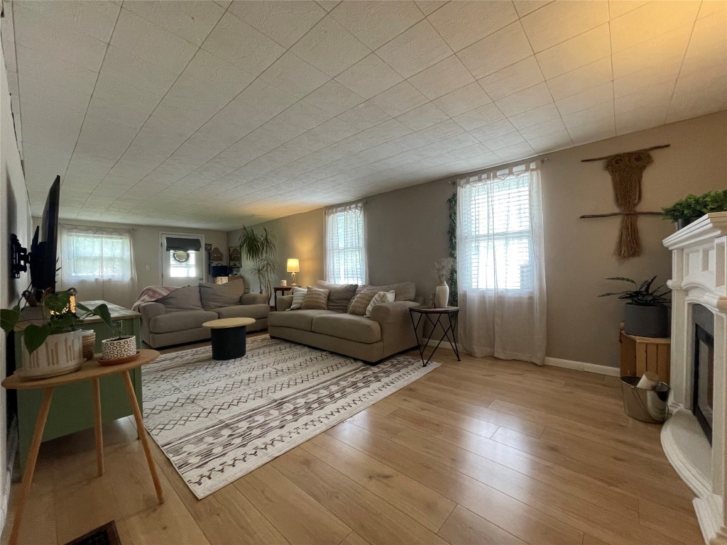 309 Harding Ave, Vestal, New York image 10
