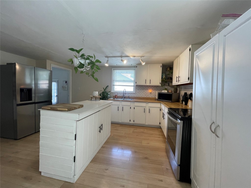 309 Harding Ave, Vestal, New York image 18
