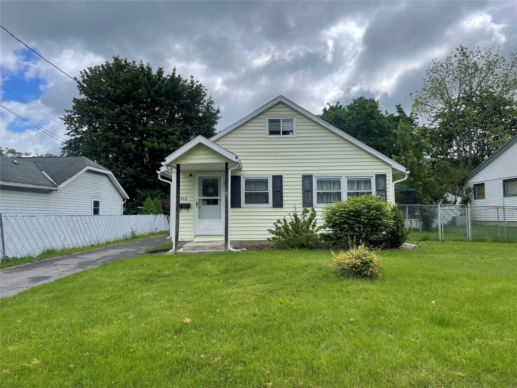 309 Harding Ave, Vestal, New York image 1