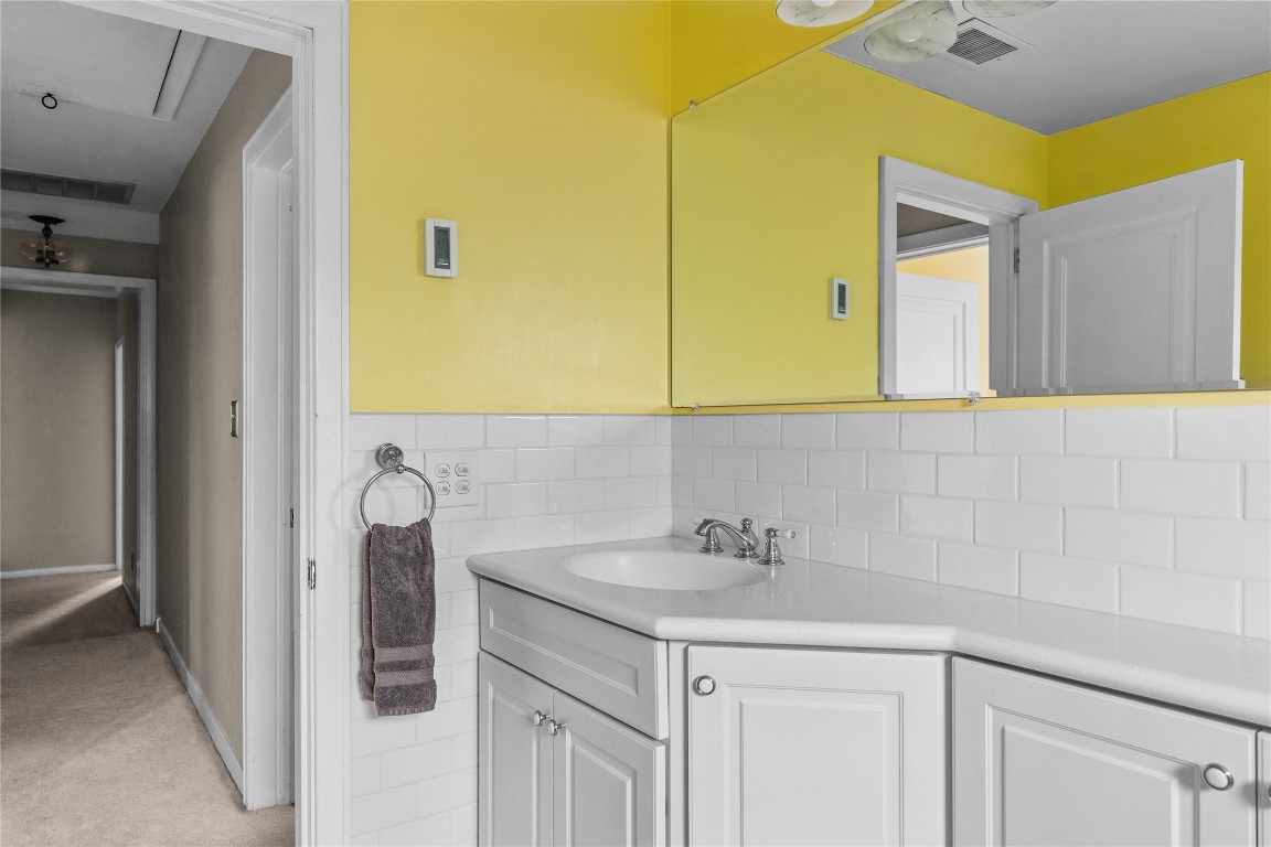 1 Fuller Road, Binghamton, New York image 41