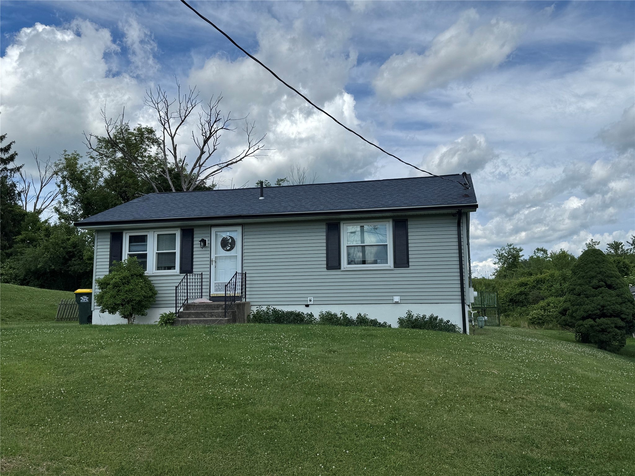 66 S Woodhill Avenue - Photo 2