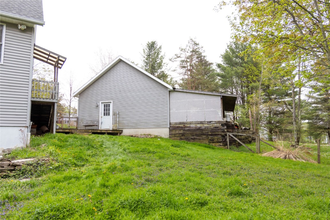 1415 Hawleyton Road, Binghamton, New York image 32