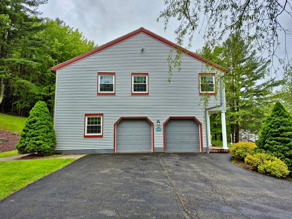 417 Brook Avenue, Vestal, New York image 31