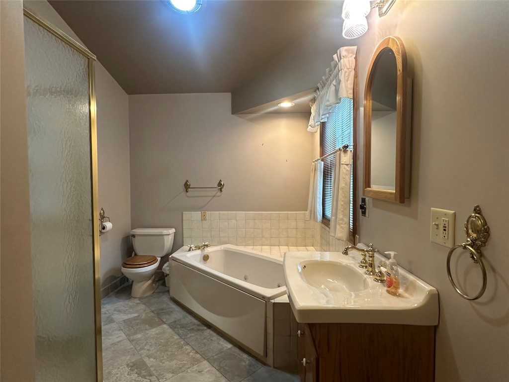 417 Brook Avenue, Vestal, New York image 18