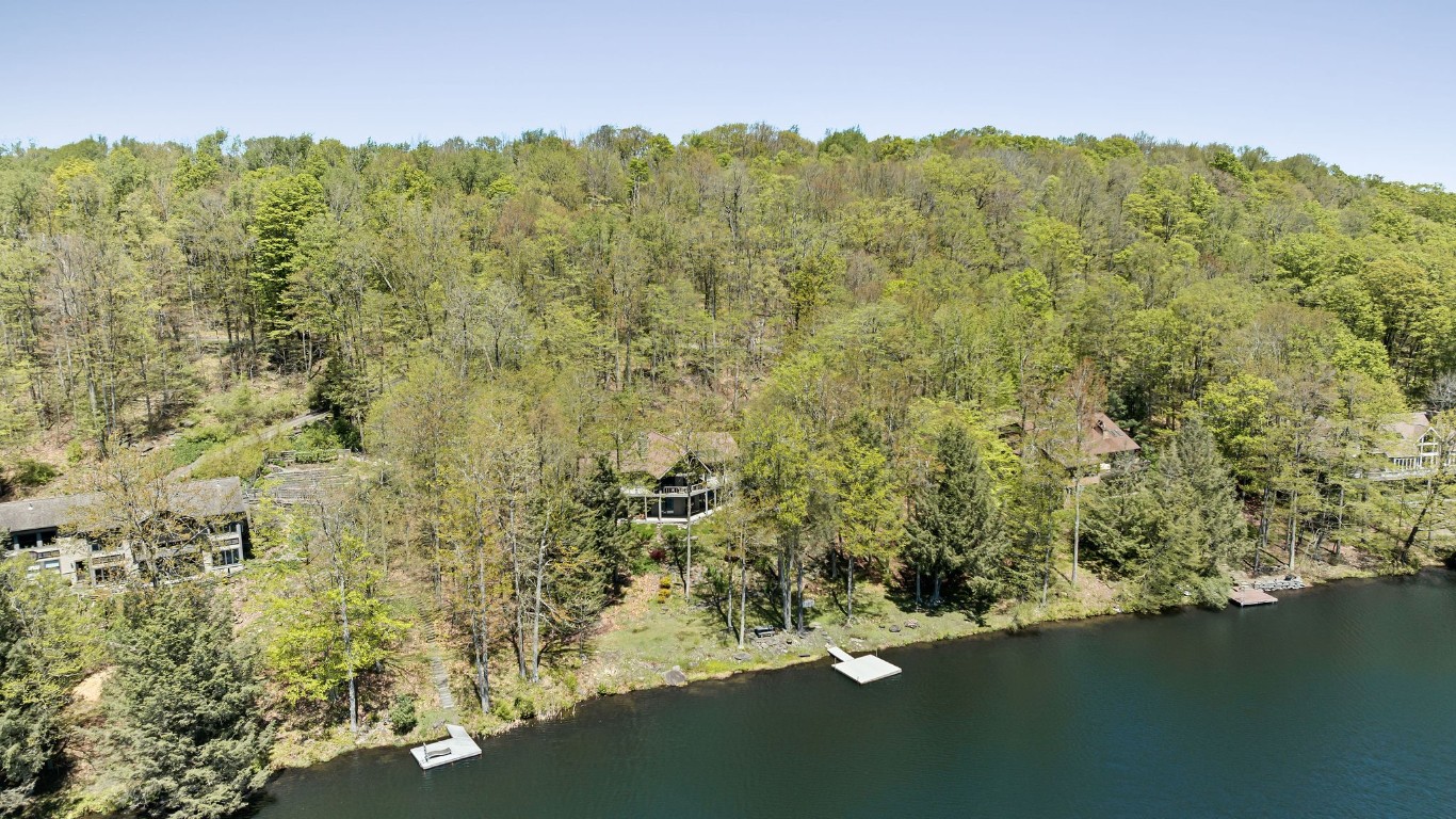 729 N Longford Road, Brackney, Pennsylvania image 43