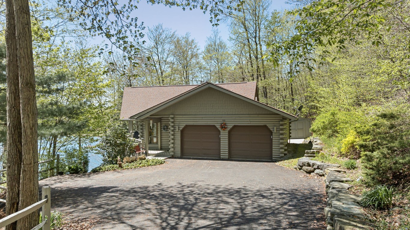 729 N Longford Road, Brackney, Pennsylvania image 37