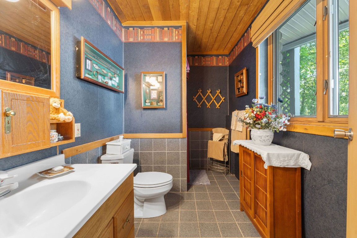 729 N Longford Road, Brackney, Pennsylvania image 31