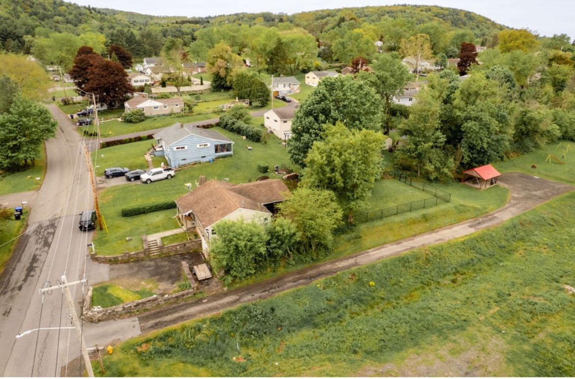 228 Juneberry Road, Vestal, New York image 23