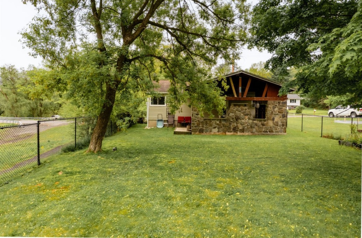 228 Juneberry Road, Vestal, New York image 3