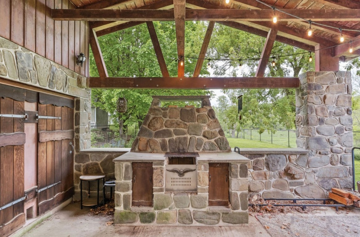 228 Juneberry Road, Vestal, New York image 21