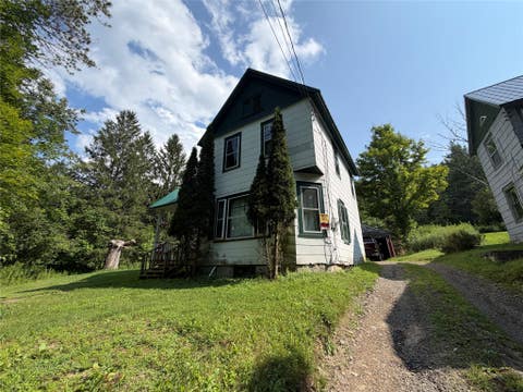Homes For Sale - 9 Peck Road<br/> Port Crane, NY 13833