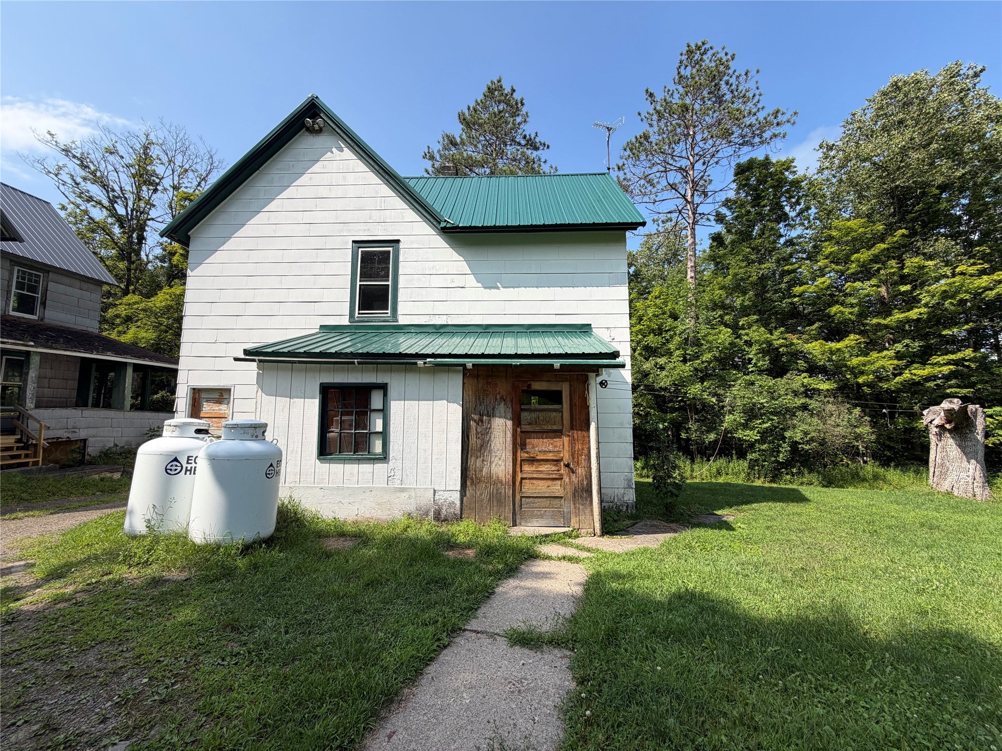 9 Peck Road