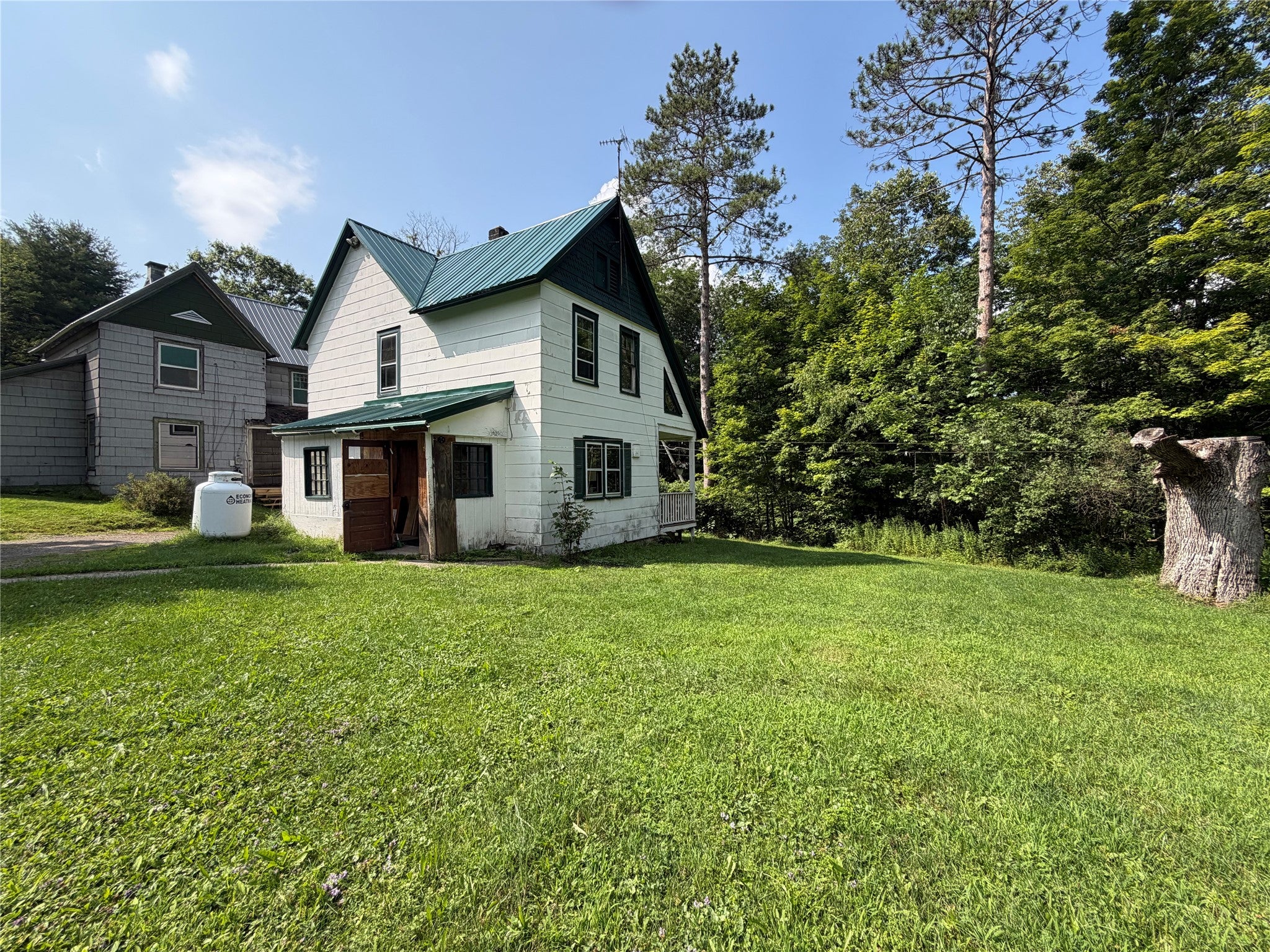 9 Peck Road