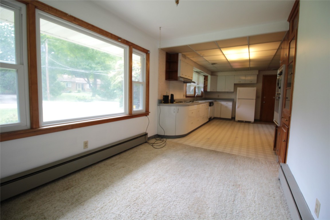 135 N Meadowbrook Lane