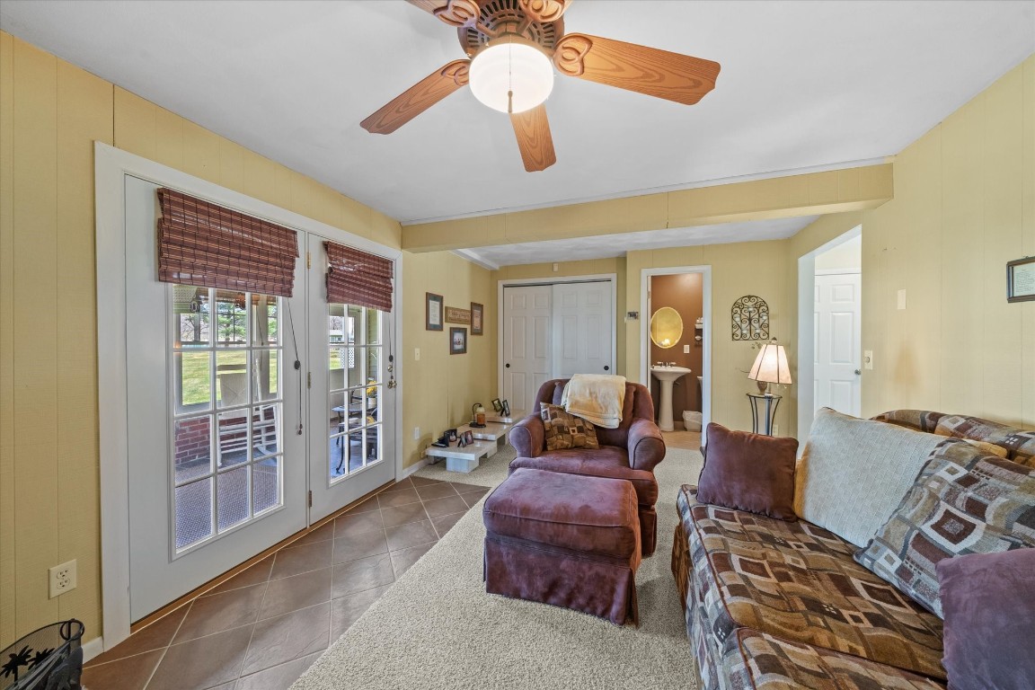 130 Elaine Drive, Binghamton, New York image 7