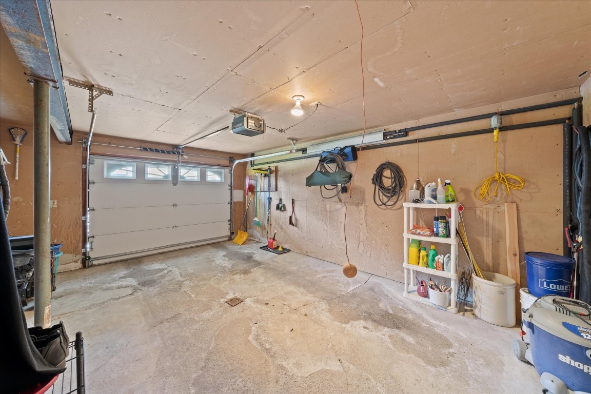 130 Elaine Drive, Binghamton, New York image 32