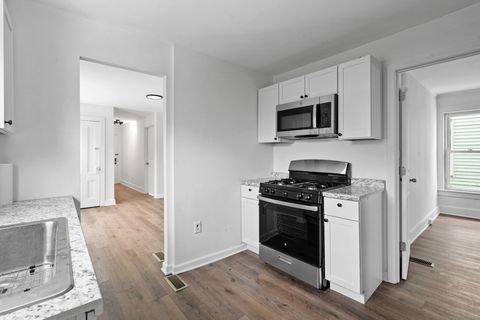 Homes For Sale - 66 Endicott Avenue<br/> Broome County, Johnson City, NY 13790