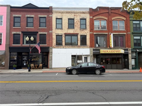 Apartment For Rent - 252 Main Street #2<br/> Broome County, Johnson City, NY 13790