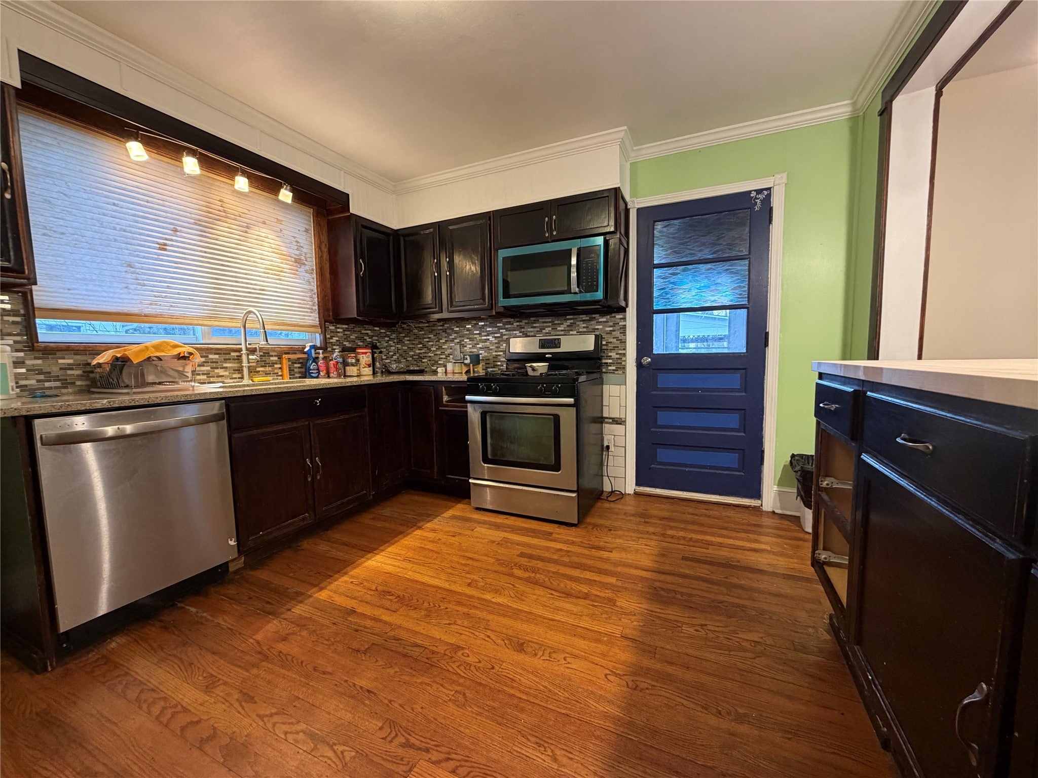 8 Chrisfield Ave - Photo 4