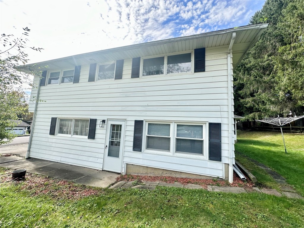 6 Canterbury Drive, Endicott, New York image 30