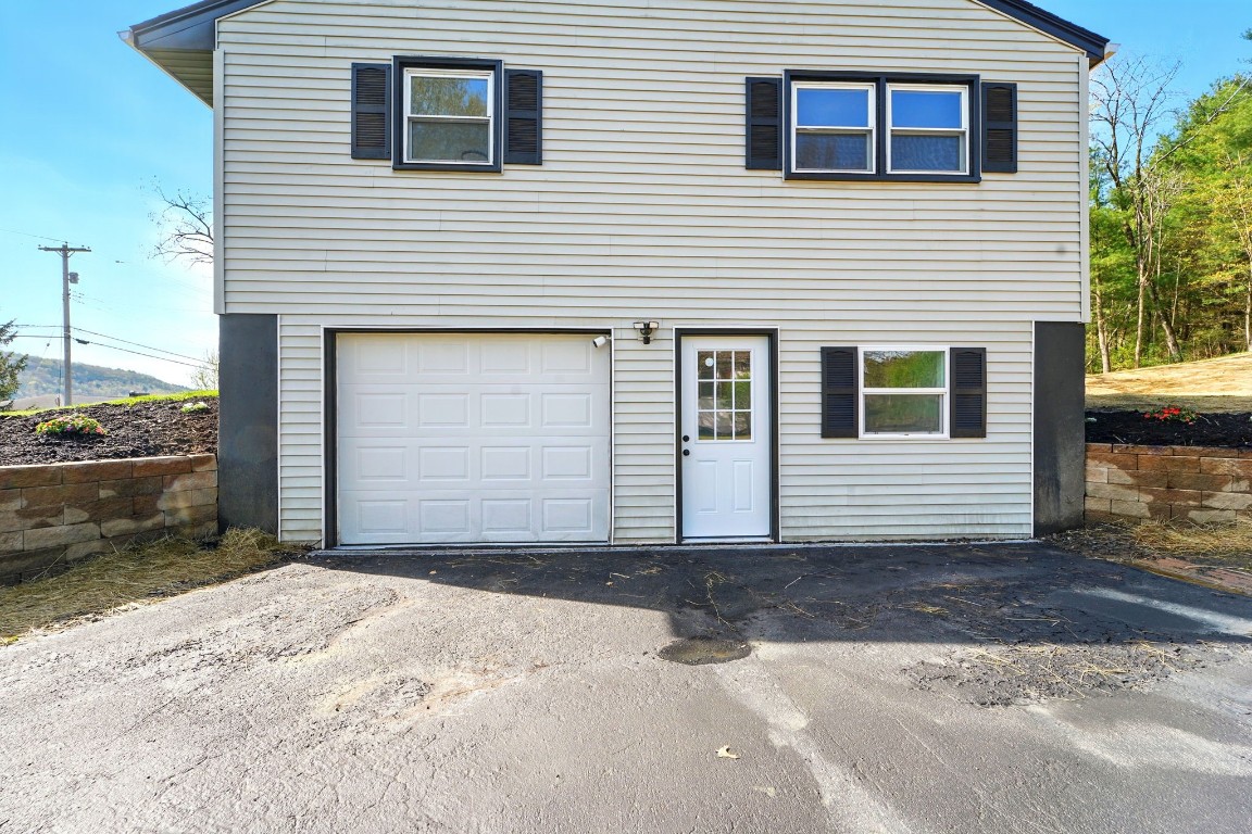 3572 Pennsylvania Avenue, Apalachin, New York image 39