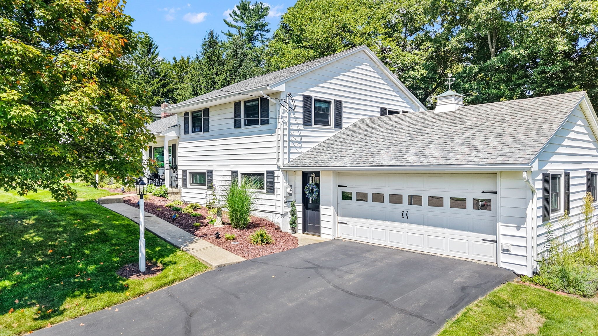 22 Holiday Hill Rd - Photo 3