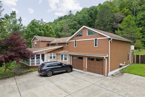 453 Grippen Hill Road Vestal NY 13850