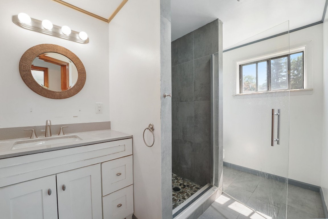 901 Marguerite Court, Vestal, New York image 14