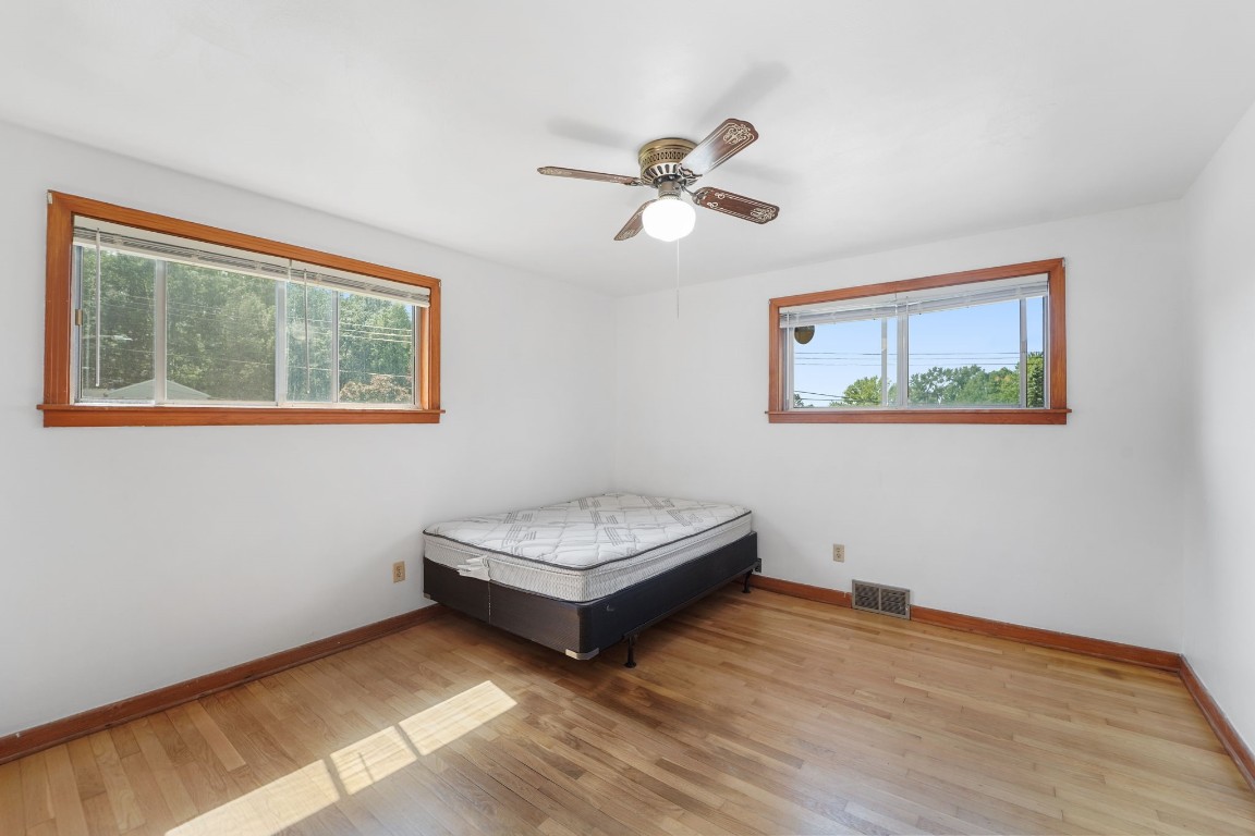 901 Marguerite Court, Vestal, New York image 12