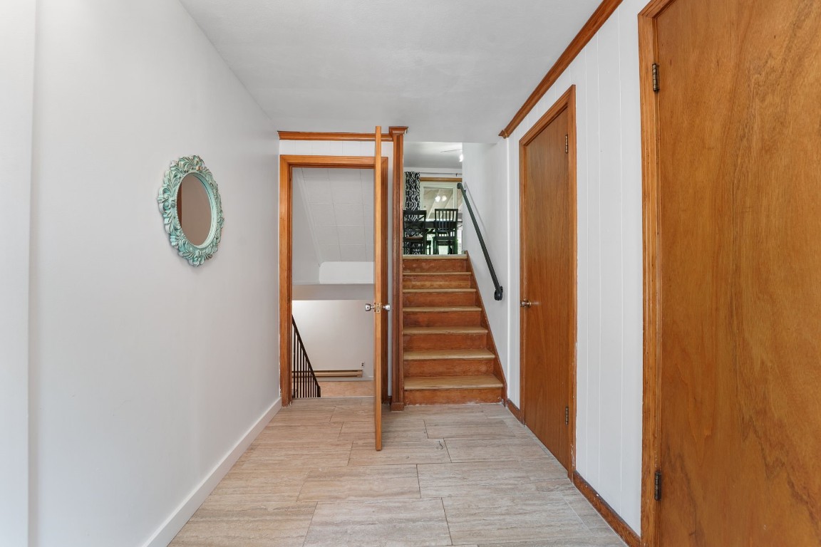 901 Marguerite Court, Vestal, New York image 9