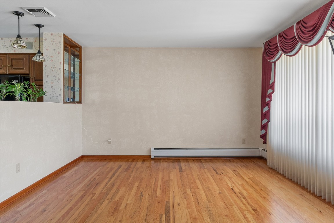 936 Schuyler Street, Endicott, New York image 5