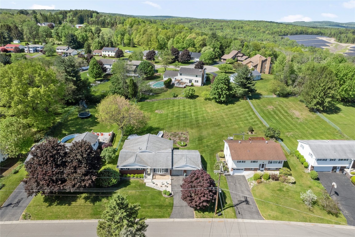 936 Schuyler Street, Endicott, New York image 3