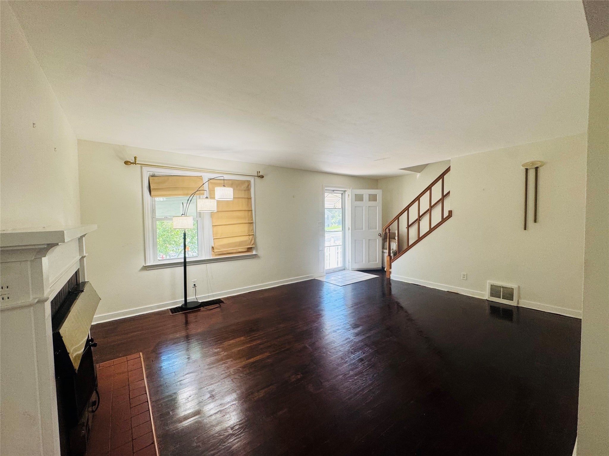 2709 Watson Blvd - Photo 3