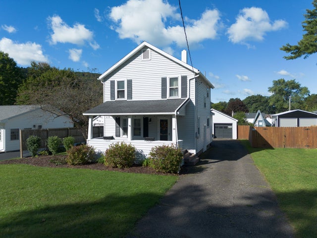 28 Montague Street