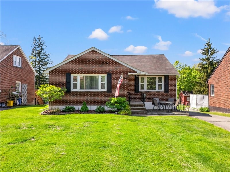 3636 Watson Boulevard, Endicott, New York image 1