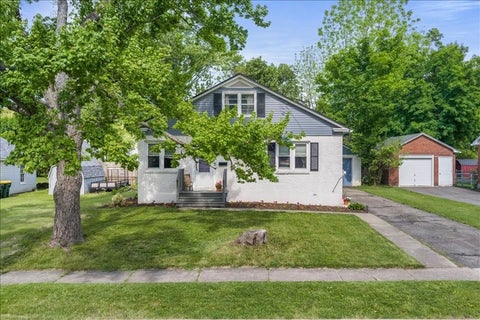 Homes For Sale - 201 Edgewood Road<br/> Vestal, NY 13850