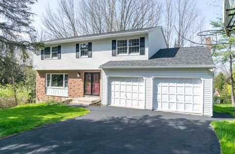 4225 Drexel Drive Vestal NY 13850