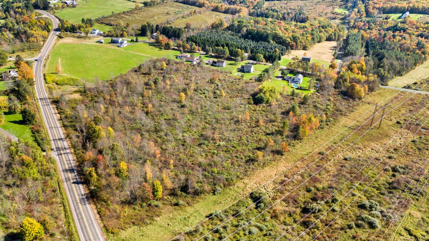 2028 Farm To Market Road, Endwell, New York image 6