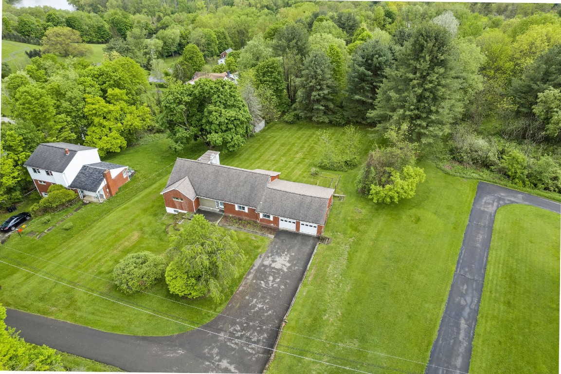 237 Cafferty Hill Rd, Endicott, New York image 2